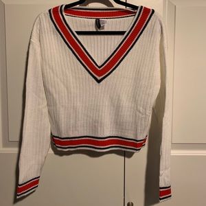 White cropped knitted long sleeve shirt from H&M